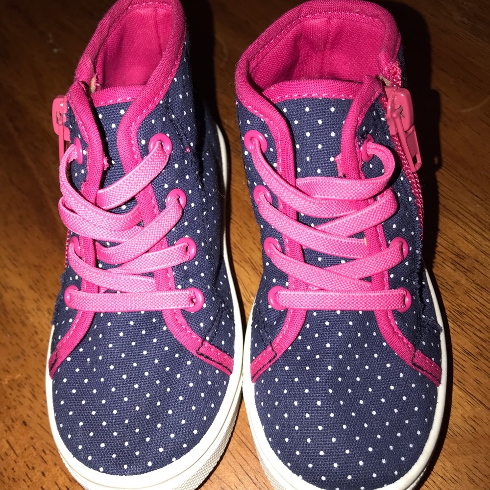 Toddler polka dots sneakers